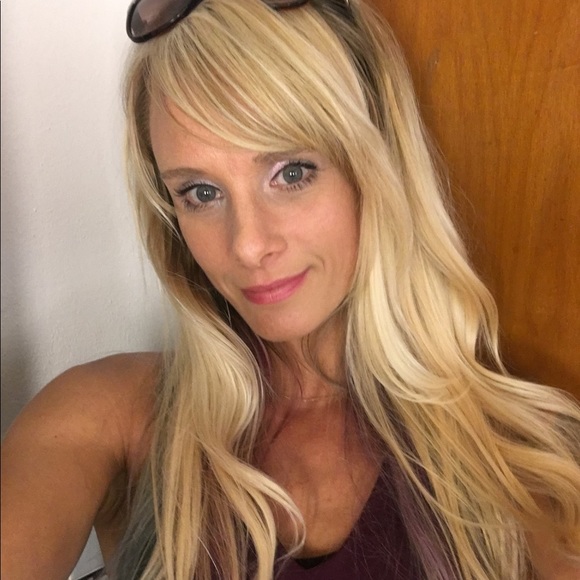 Meet your Posher, Chelsea - Picture 1 of 1